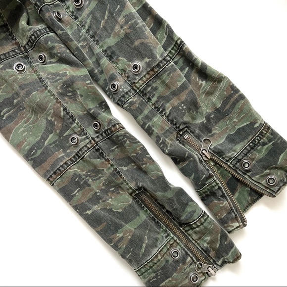 PAM & GELA Camo Army Utility Jacket Tencel Size Small Oversized Coat Cam… - Picture 10 of 16